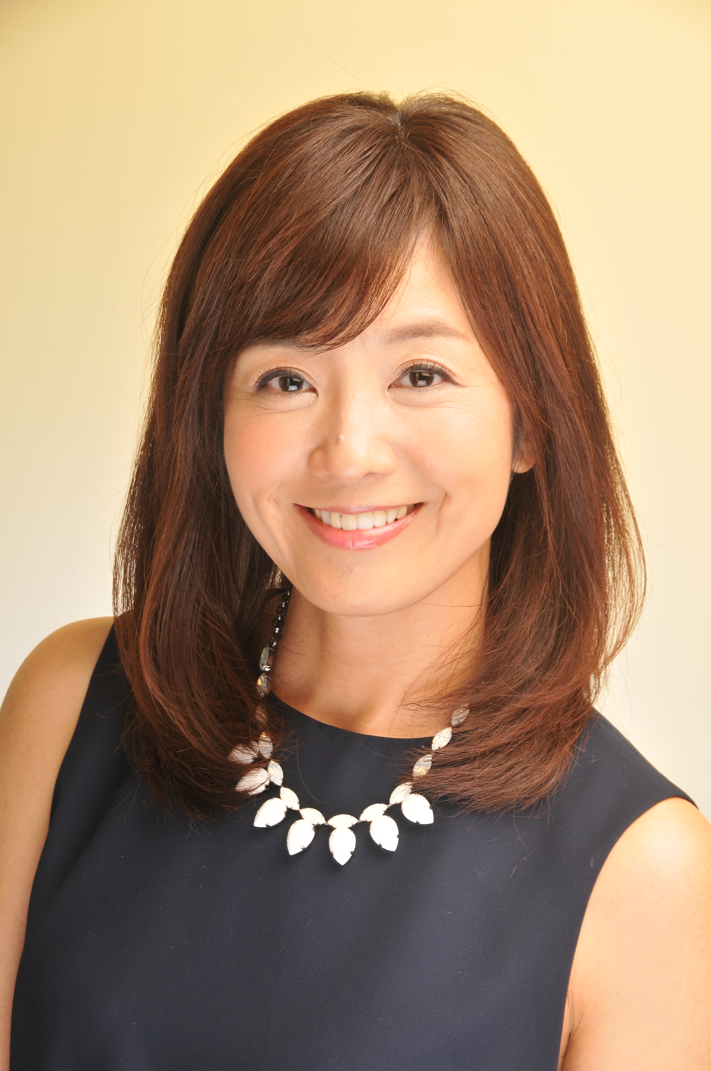 八代英輝氏